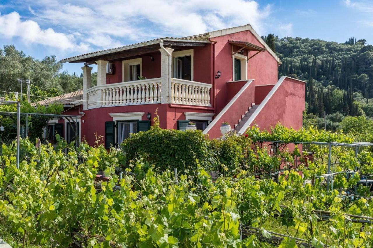 Malotu Resort Sinarádes Zewnętrze zdjęcie
