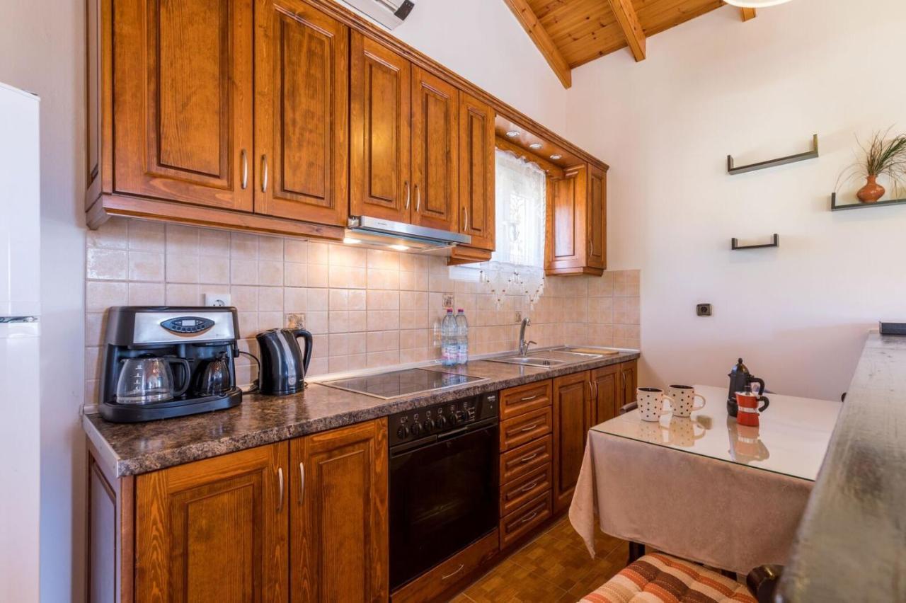 Malotu Resort Sinarádes Zewnętrze zdjęcie