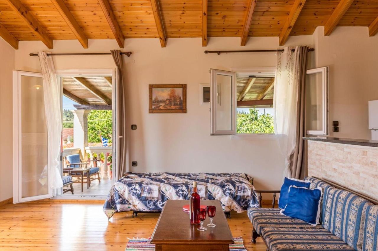 Malotu Resort Sinarádes Zewnętrze zdjęcie