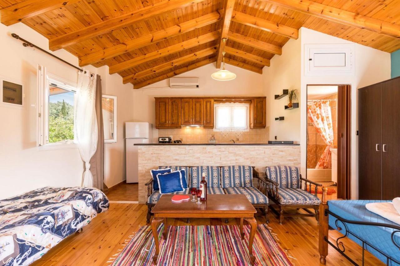 Malotu Resort Sinarádes Zewnętrze zdjęcie